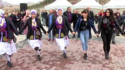 Ankara'daki balık festival'inde 2 ton hamsi dağıtıldı