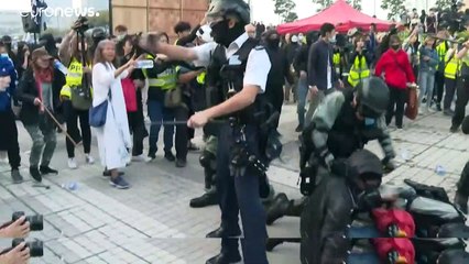 Nuove proteste a Hong Kong: stavolta a favore degli uiguri, minoranza musulmana cinese