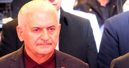 Binali Yıldırım: Biz yoldan çıkmadık, bazıları menfaatinin bittiği durakta inmiştir