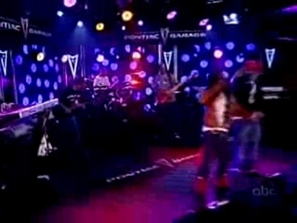 Birdman & Lil Wayne - Pop Bottles (Live)