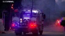 Un nuevo muerto y 23 bomberos heridos en los incendios forestales sin control que azotan a Australia