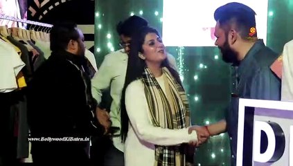 Mukesh Chabbra, Lekha Prajapati grace The Sunday Flea, visit Diagrm outlet