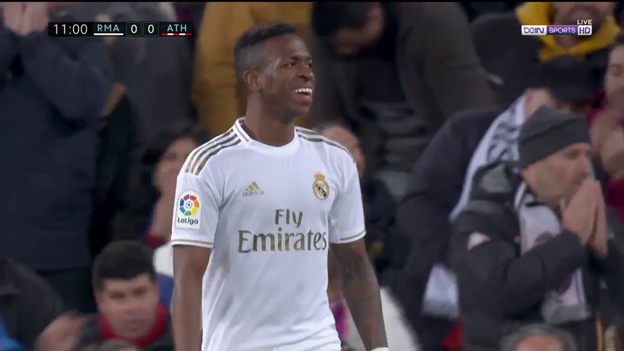 Unai Simon Denies Vinicius Jr - Real Madrid vs. Athletic Club