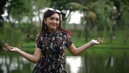 JIHAN AUDY - MAJU MUNDUR CANTIK (Official Music Video)