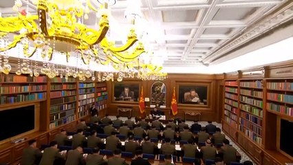 El líder norcoreano examina cómo reforzar la capacidad militar del régimen