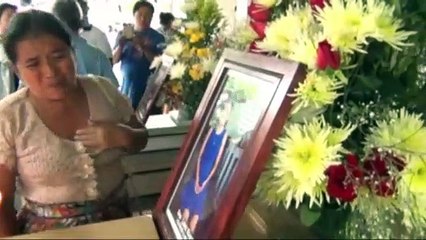 Familia López Rivera despide a sus hijos.