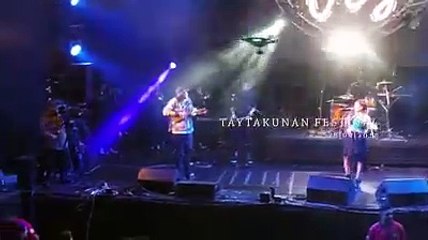 Esta inquietante propuesta de matrimonio termina con abucheo