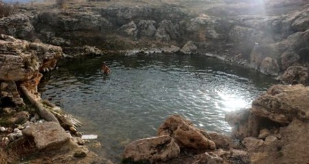 Sivas'taki "Uyuz Gölü" uyuz hastalığına iyi geliyor