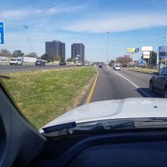 Car Loses Wheel After Colliding with Safety Rail