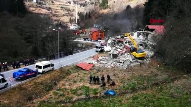Trabzon uzungöl'de kaçak yapıların yıkımına başlandı - 5