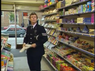 The Bill S05E91 Feasting With Panthers