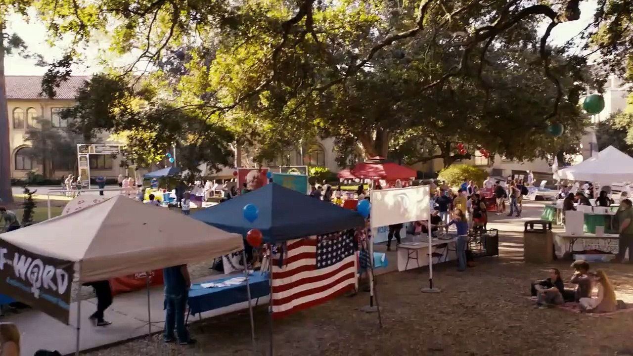 'Pitch Perfect' Trailer HD