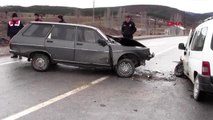 Kütahya'da otomobiller çarpıştı 1 ölü, 2 yaralı