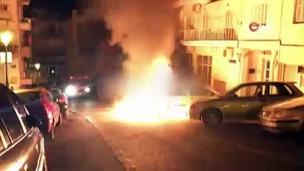 Selanik'te Türkiye konsolosluk çalışanının aracı kundaklandı