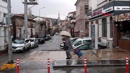 Balıkesir'de camiye yıldırım düştü