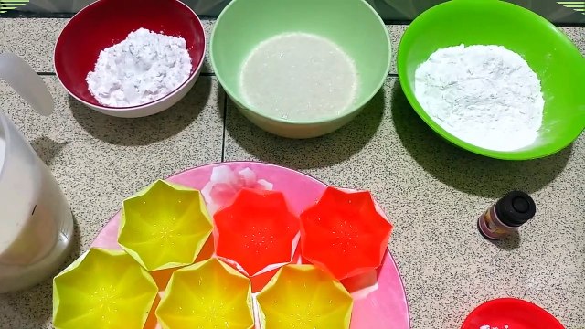Resep Kue lapis sakura tepung beras enak legit manis,jajanan pasar kue tradisional