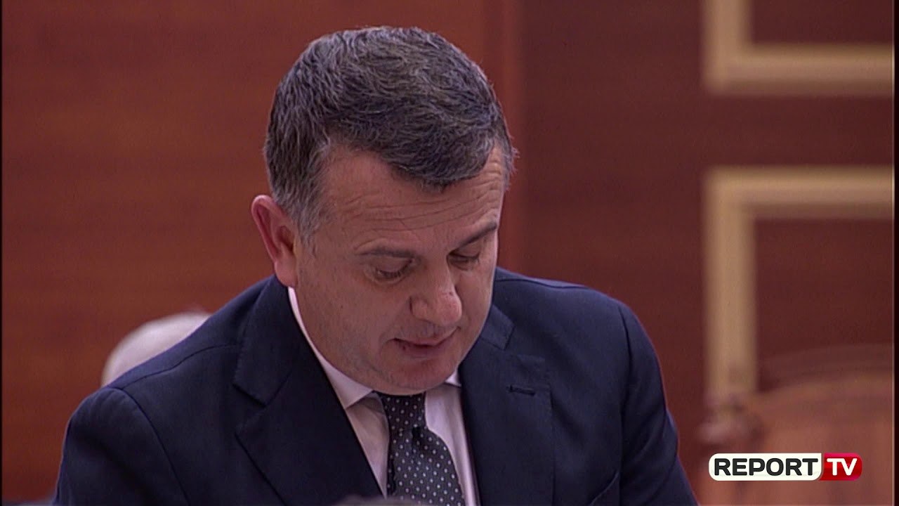 Report TV -Amnistia nuk hyri në Kuvend, mbi 600 të dënuar përfitues do t'i kalojnë festat në qeli