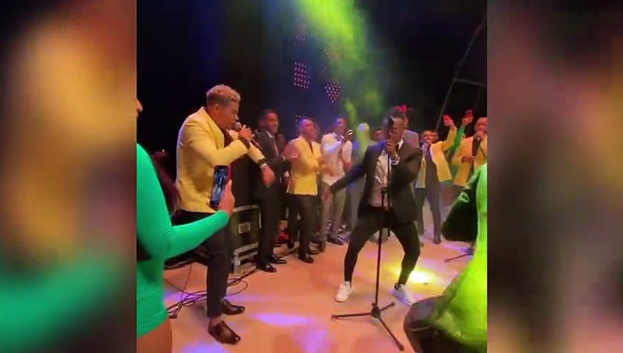 El peculiar baile de Yordy Reyna en boda de Edison Flores