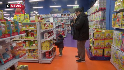 La grève complique la course aux cadeaux de Noël