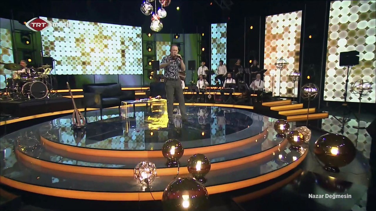 Sümer Ezgü | İlvanlım