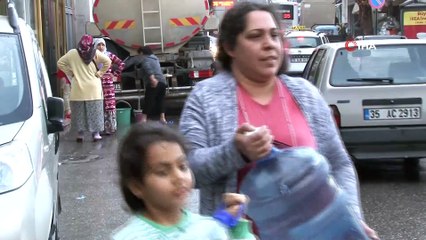 İzmirliler su kuyruğunda... 60 saat sürecek kesinti nedeniyle İzmir'de tanker kuyruğu