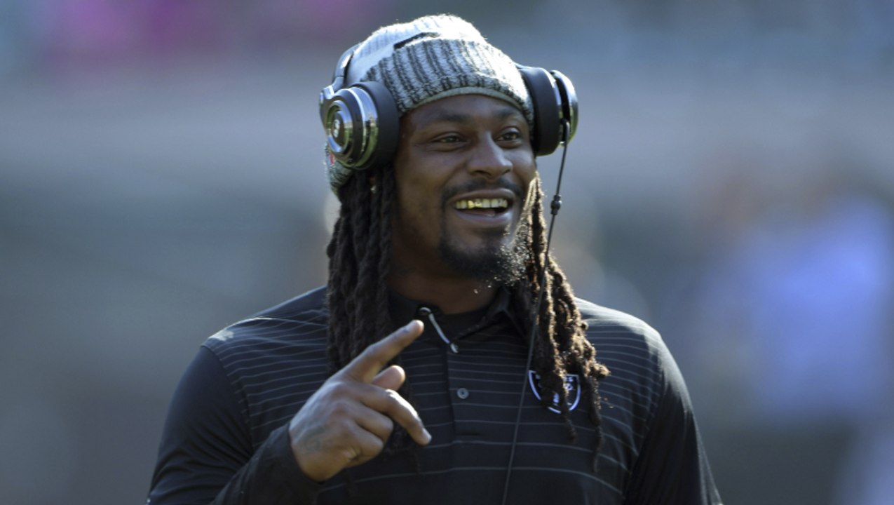 Seahawks Running Backs: Chris Carson Out, Marshawn Lynch In?