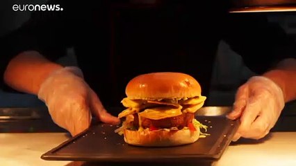 Food-Trends 2019: Insekteneis und Cannabis-Kuchen