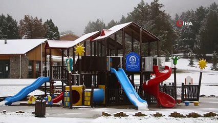 Denizli’nin gözdesi Bağbaşı Yaylası beyaza büründü