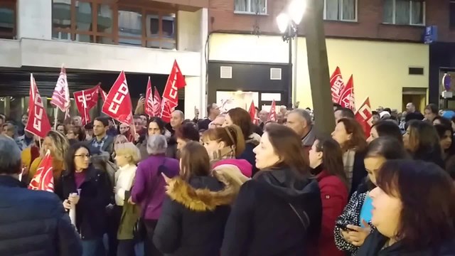 Concentración trabajadores de supermercado