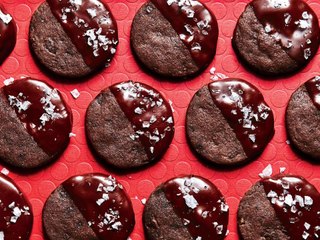 I Make This Holiday Cookie Every Year, and People Can't Get Enough