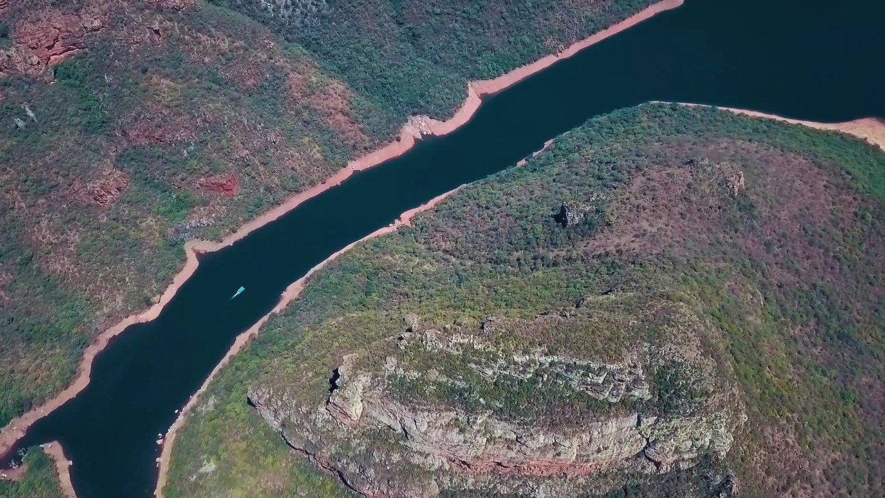 Taryn Elliott - Aerial Footage Of A Canal - Nature (No Copyright Video 97) [4K]