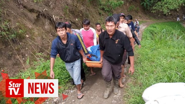 Indonesia bus plunges into ravine, 26 dead