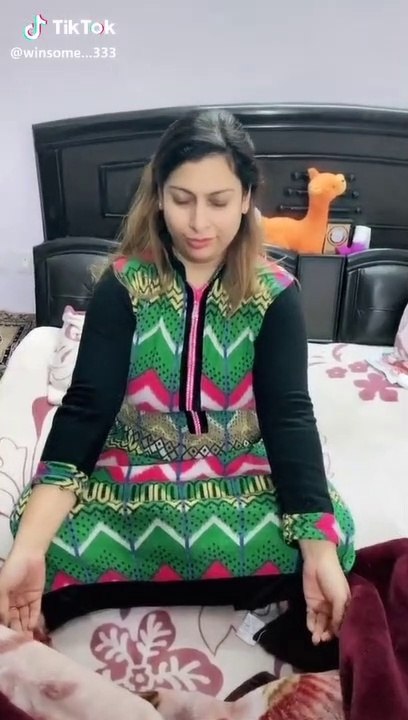 Mast ladki