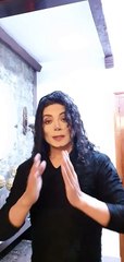 هل عاد مايكل جاكسون للحياة مجددا؟ هذا الفيديو ربما يصدمك