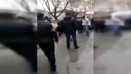 İzmir'de soyguncu dehşeti