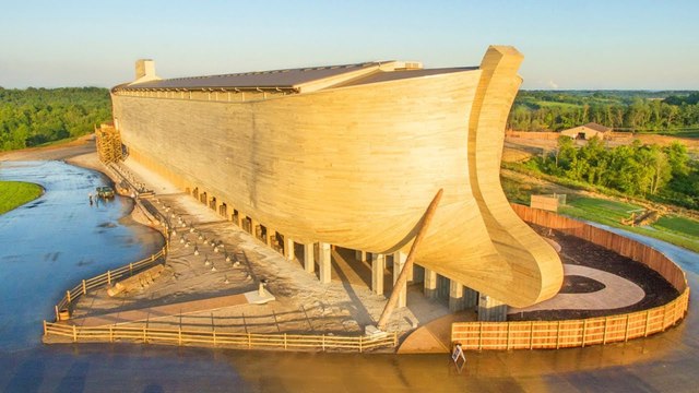 Voici la réplique grandeur nature de l’arche de Noé, plus grande structure en bois du monde