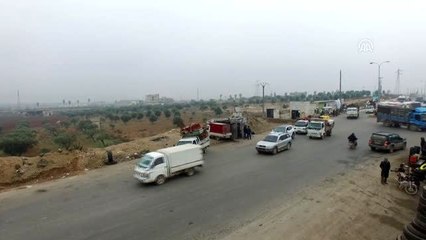 İdlib'de geçen ay başından bu yana en az 215 bin sivil yerinden edildi