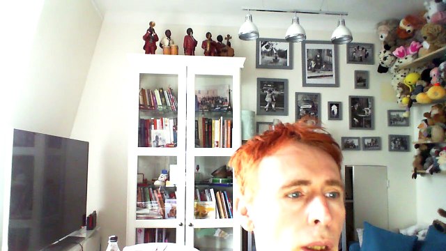 Wiwi égratigne between you and me de Betty Who