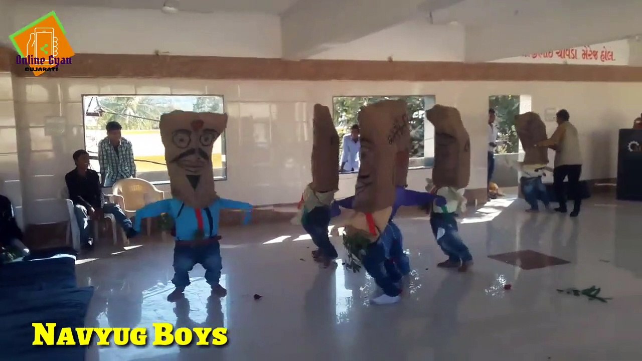 Thinguji dance __ Navyug Boys __ Most Funny Dance __ ડાંસ જોઇ હસવાનુ રોકી ન શકો. ( 720 X 1280 )