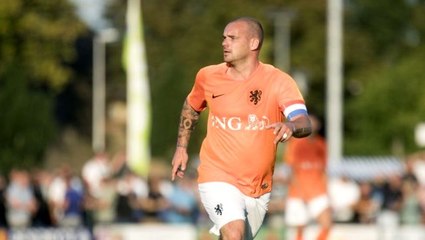 Yıldızlar Sneijder için buluşuyor! Türkiye'den gidecek isimler belli oldu