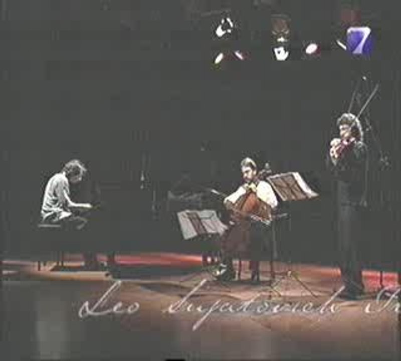 Leo Sujatovich Trio -