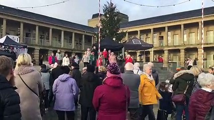 Paul Whittaker’s Signing Choir at the Piece Hall's Big Sing