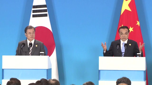 문 대통령 조속한 북미 대화 통한 비핵화 진전 함께 노력 / YTN