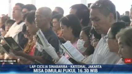 Misa Malam Natal di Gereja Katedral dan Santa Maria Tak Bercela
