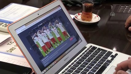 Ağrı Valisi Elban, AA'nın 'Yılın Fotoğrafları' oylamasına katıldı