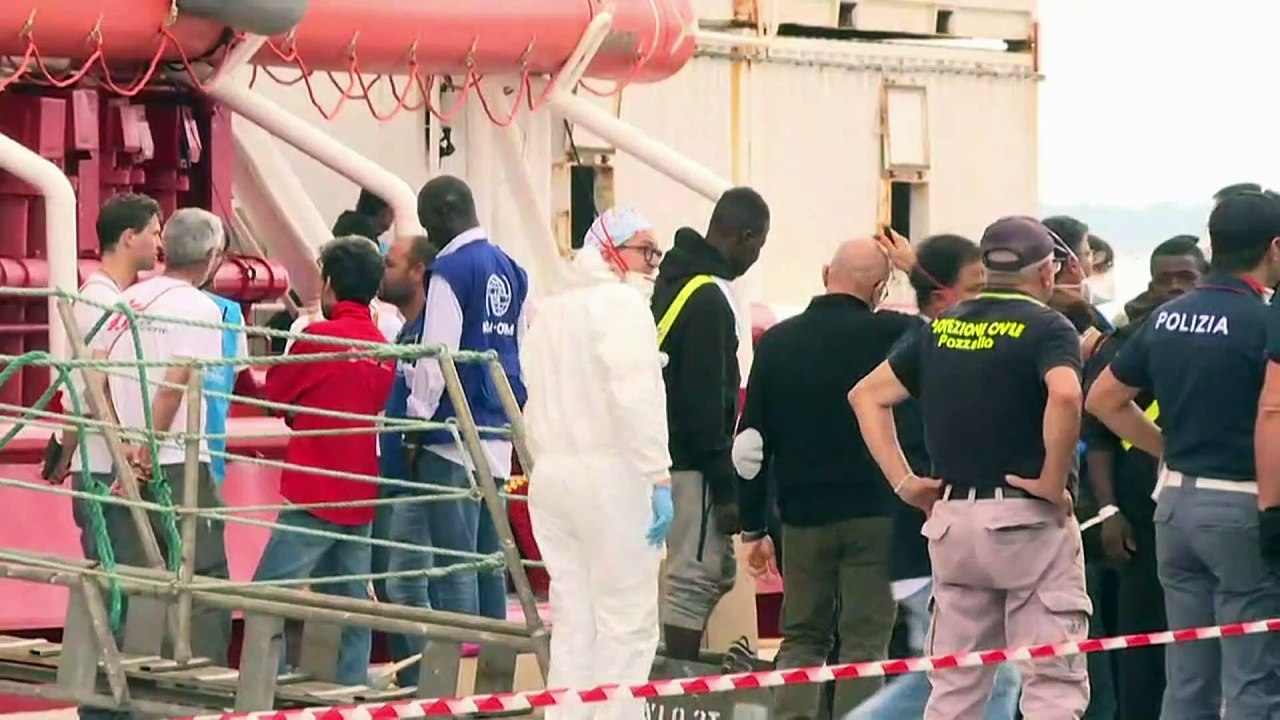 Η Ελλάδα κύρια πύλη εισόδου προσφύγων και μεταν...
