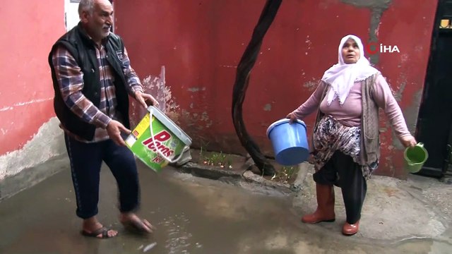 Adana’da Kanalizasyon Suyu Evlere Doldu, Vatandaş Perişan Oldu