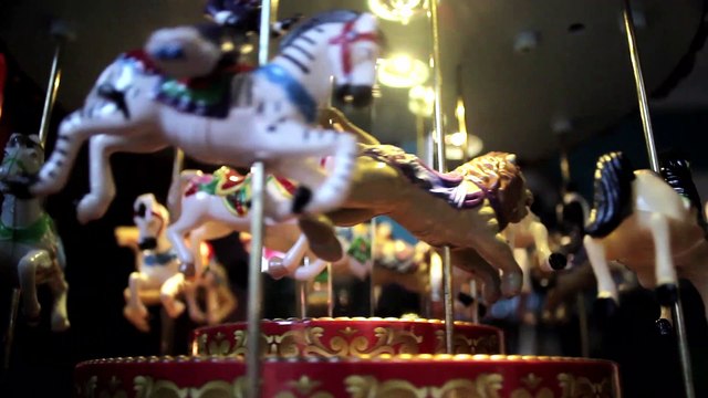 Mr Christmas,Mister Christmas,Nottingham,Circus,Fair,Fare,Farris Wheel,Teacups,Tea Cup Ride,Holiday,Toy,Deocation,Animatronics,Winter,Christmas,Season,Blinky,Lights,Fun,Festive,Carousel (Amusement Ride),Ride,Display,Happy,Merry Christmas,Carnival,horses,a