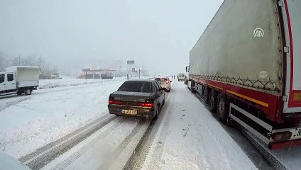 Kar nedeniyle Kahramanmaraş-Kayseri kara yolunun tek yönü ulaşıma kapandı - KAHRAMANMARAŞ