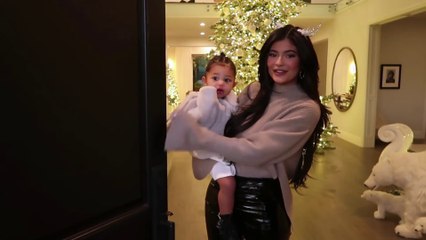 Kylie Jenner : Sa fille Stormi reçoit une maison pour Noël